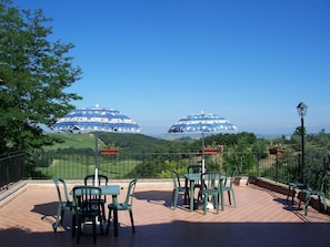 Balcony - Lavish Holiday Home in Volterra With Pool (Volterra)