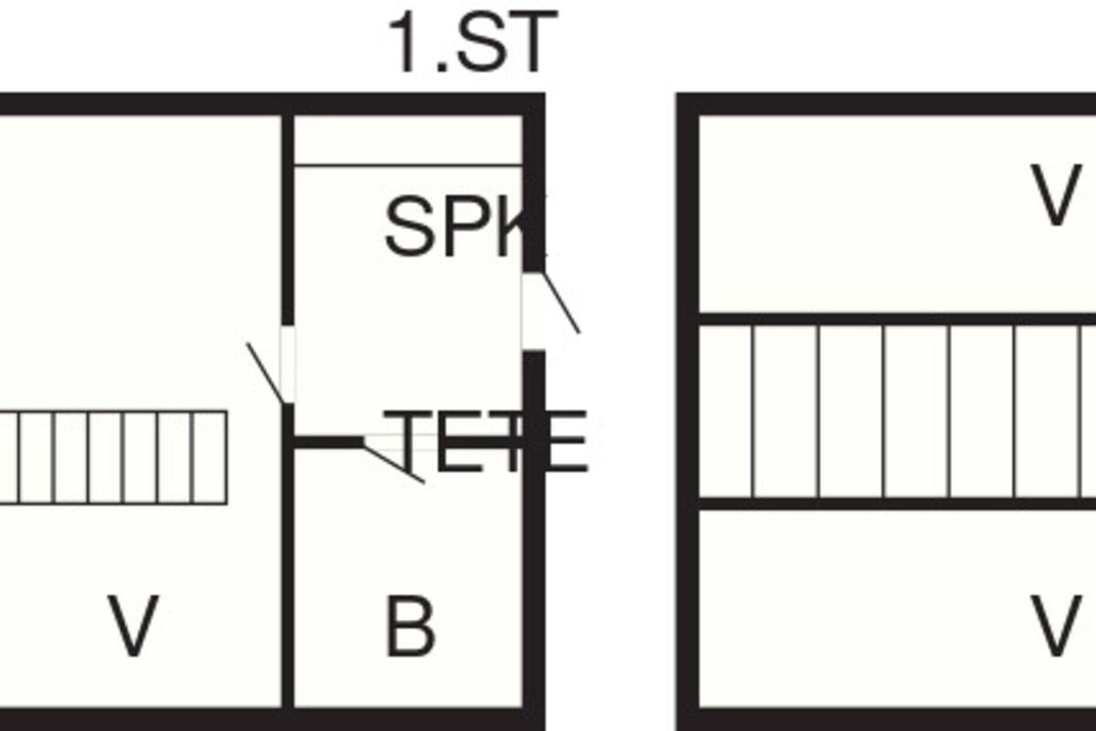 A hotel room layout with a bed labeled 'V', a seating area labeled 'B', and a small table labeled 'SPK'.