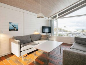 Interior - 6 Person Holiday Home on a Holiday Park in Hanstholm (Hanstholm)