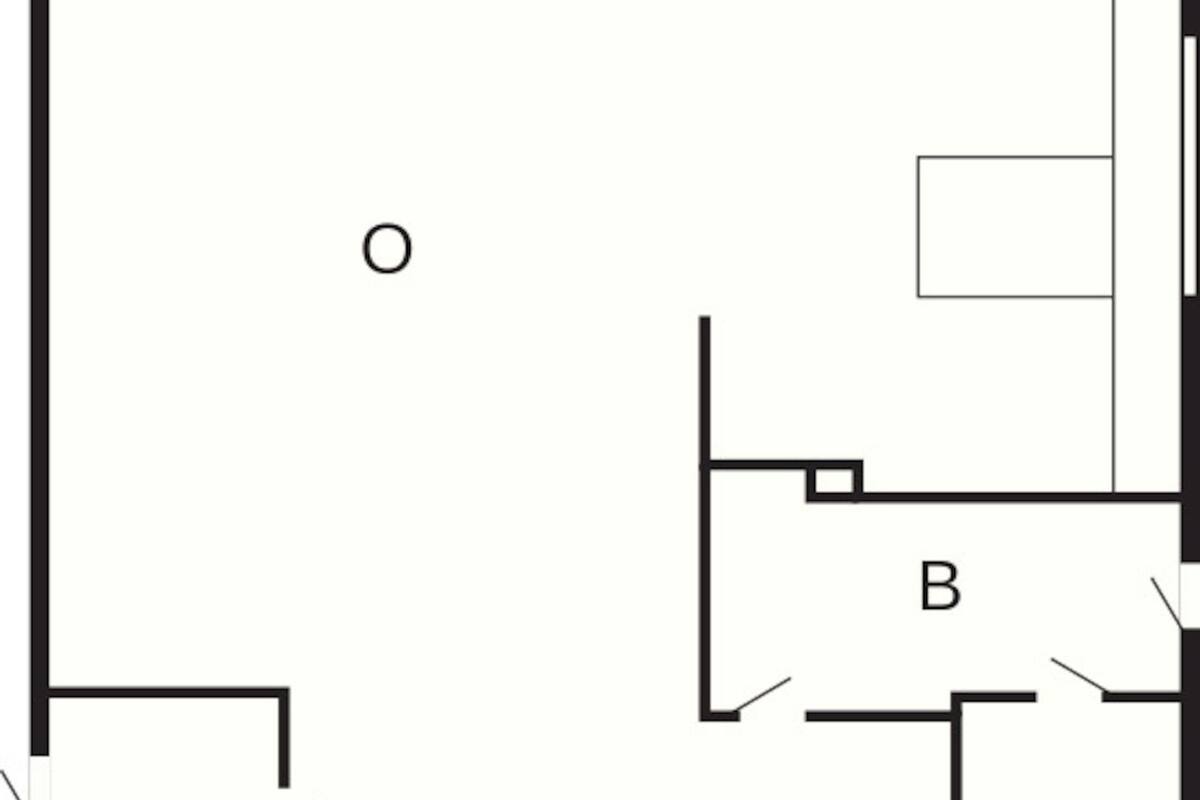 Classic Apartment, 2 Bedrooms | Floor plan