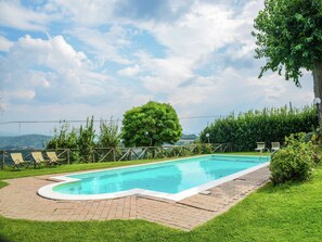 Indoor pool, outdoor pool - Modern Holiday Home in Monte Santa Maria Tiberina (Monte Santa Maria Tiberina)