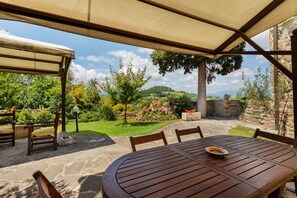 Exterior - Rustic Holiday Home in Citta di Castello With Swimming Pool (Città di Castello)