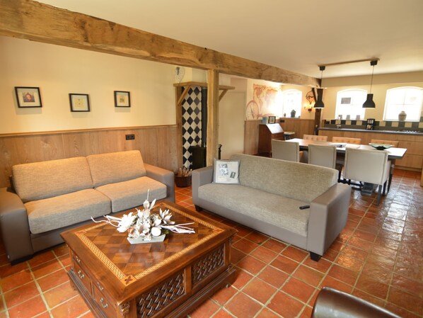 Fireplace - Pleasant Holiday Home Near the Centre of Haaren (Haaren)
