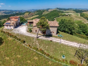 Exterior - Flat on a Farm With Swimming Pool and Many Activities (Sant'Angelo in Vado)
