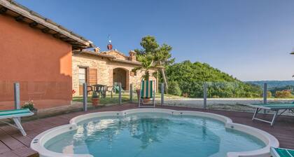 Flat on a Farm With Swimming Pool and Many Activities