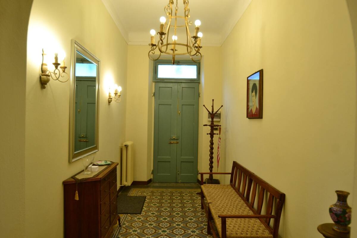 Classic Villa, Multiple Bedrooms | Reception