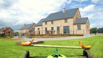 Classic House, 4 Bedrooms | Exterior