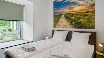 12 habitaciones, muebles diferentes y ropa de cama
