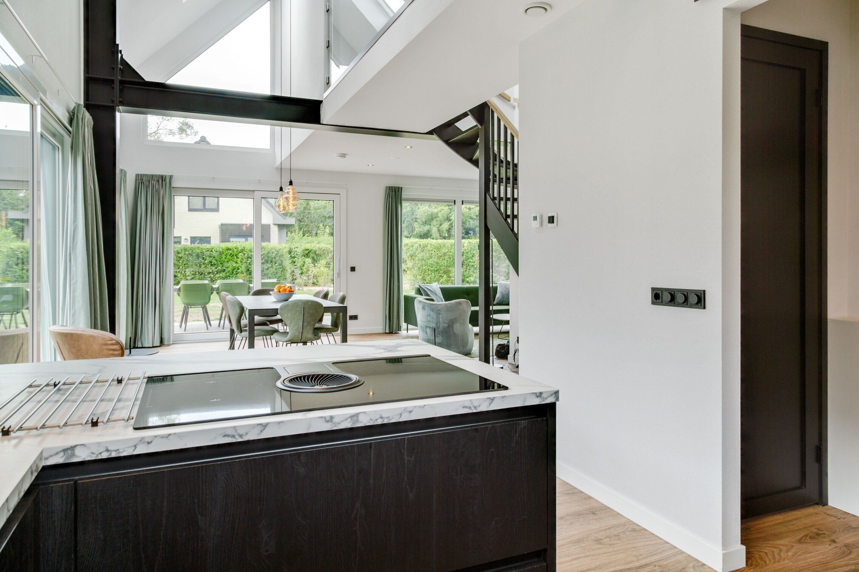 Classic House, 3 Bedrooms | Private kitchen | Fridge, microwave, dishwasher, coffee/tea maker