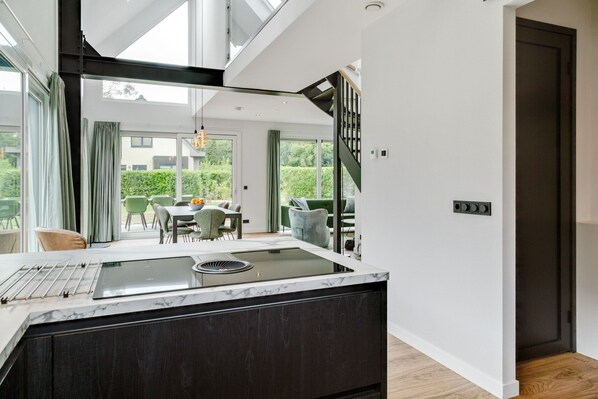 냉장고, 전자레인지, 식기 세척기, 커피/티 메이커