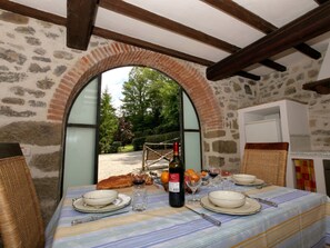 Classic House, 2 Bedrooms | Private kitchen - Holiday House Overlooking Lake Near Tuscany (Lisciano Niccone)