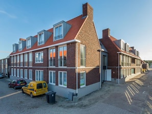 Exterior - Luxurious Studio for 2 People, a 1-minute Walk From the Beach of Zoutelande (Zoutelande)