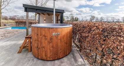 Spacious Farmhouse in Silvolde With Garden