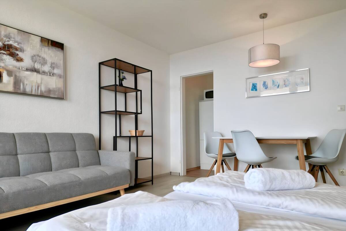 1 bedroom, individually furnished, bed sheets