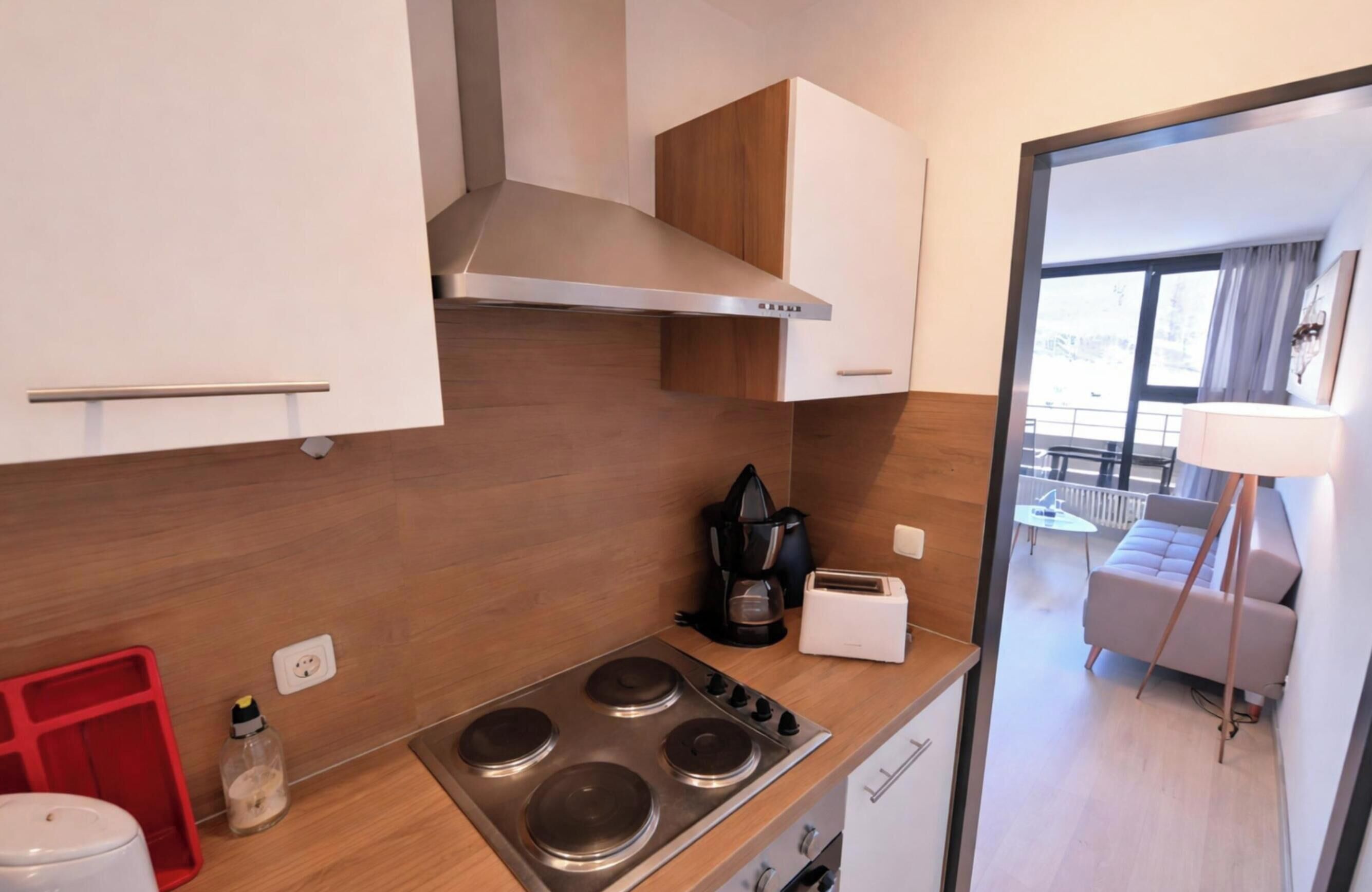 Comfort Apartment, 1 Bedroom | Private kitchen | Fridge, microwave, dishwasher, coffee/tea maker