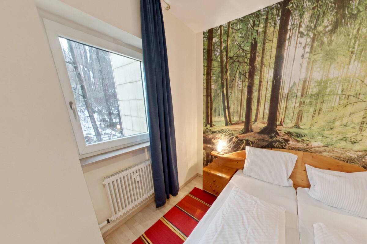 14 عدّة غرف نوم وطراز فريد لكل وحدة وملاءات أسرّة