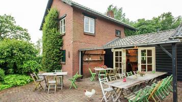 Comfort House, 4 Bedrooms | Exterior