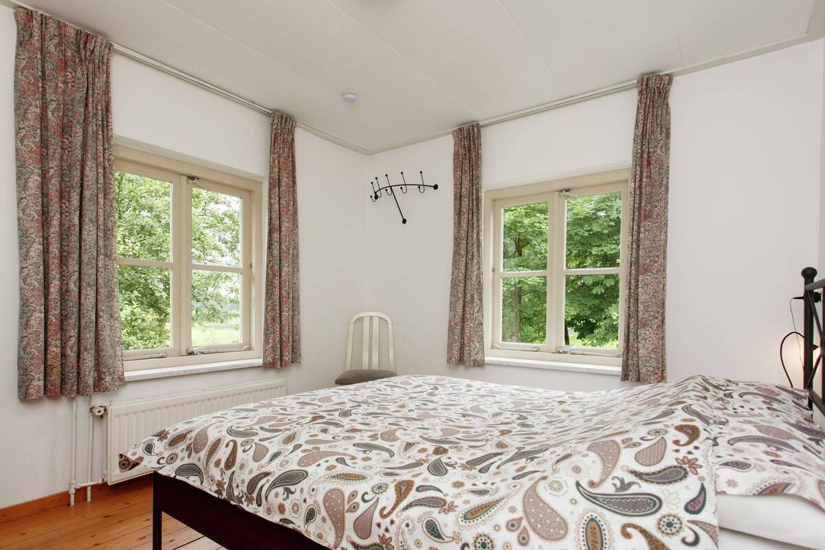 Comfort-Haus, 4 Schlafzimmer | 7 Schlafzimmer, individuell eingerichtet, Bettwäsche