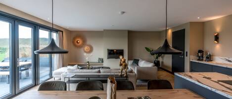 Hus Deluxe - 4 sovrum | Eget kök | KylskÄp, ugn, diskmaskin och brödrost