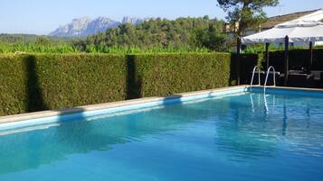 Deluxe Cottage, 3 Bedrooms | Pool | Outdoor pool
