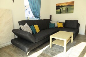 Living room - Detached Holiday Home in an Idyllic Quiet Location (Neunburg vorm Wald)