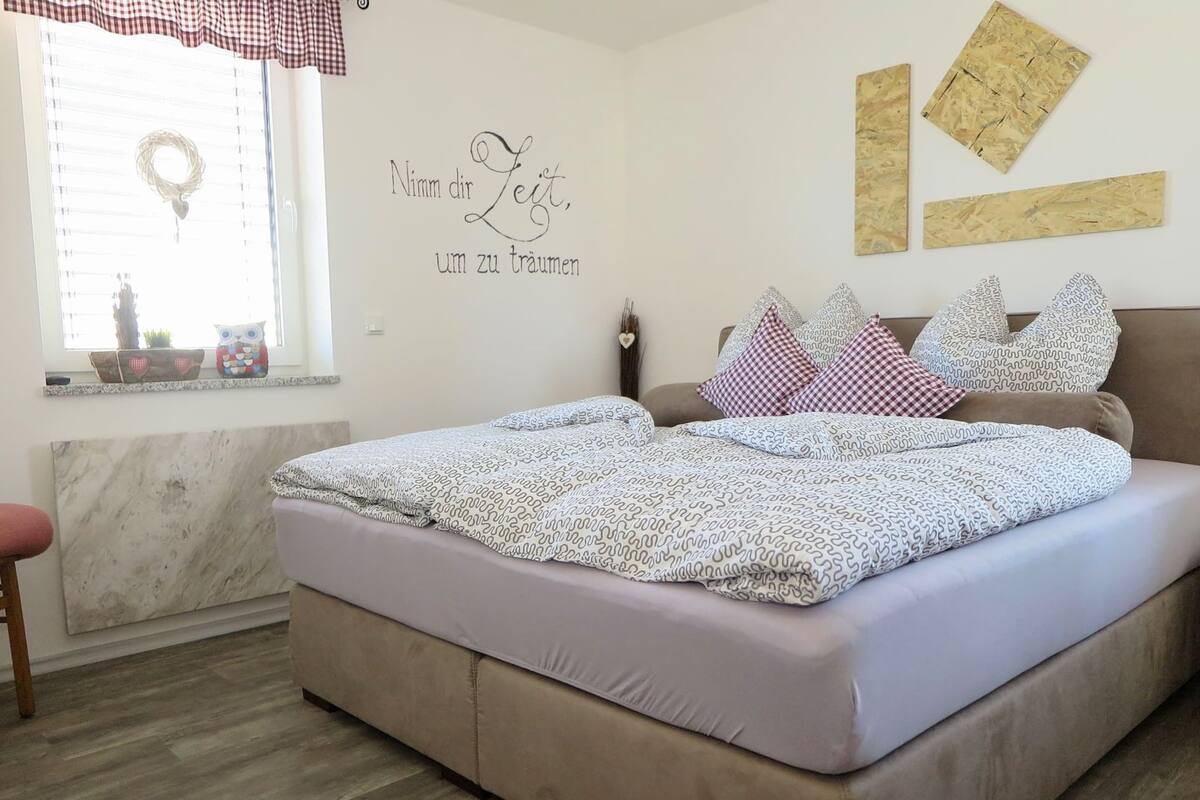 Comfort House, 3 Bedrooms | 6 bedrooms, individually furnished, bed sheets