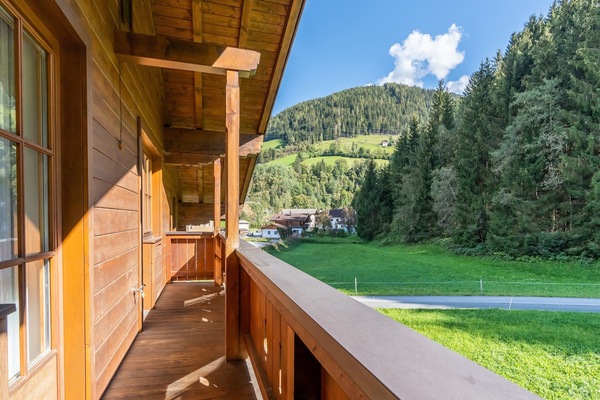 Comfort Apartment, 3 Bedrooms | Balcony