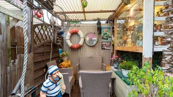 Deluxe-Apartment, 1 Schlafzimmer | Balkon