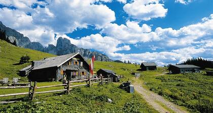 Scenic Apartment in Krispl Salzburg With Swimming Pool