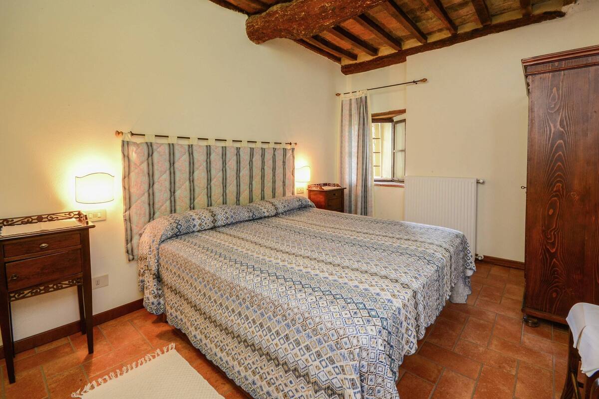 Casa elite, 2 quartos | 2 quartos, individualmente mobiliados, roupa de cama