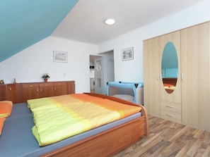 14 bedrooms, individually furnished, bed sheets - Spacious Holiday Home in Wildemann With Garden (Clausthal-Zellerfeld)