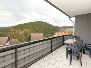 Classic House, Multiple Bedrooms | Balcony - Spacious Holiday Home in Wildemann With Garden (Clausthal-Zellerfeld)