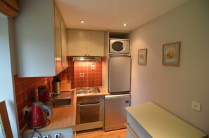 Cottage Classique, 2 chambres | Cuisine privée