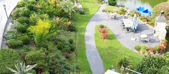 Roomy Apartment in Lichtenhain With Pond