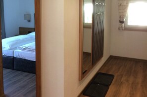 12 chambres, draps fournis