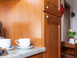 Classic House, 1 Bedroom | Interior detail - 360 Degree View Over the Tuscan Hills (Buonconvento)