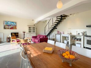 Comfort Apartment, 3 Bedrooms | Dining - Amazing Apartment in Belvedere Ostrense With Garden (Belvedere Ostrense)