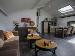 Hus – comfort, 4 soverom | Oppholdsrom