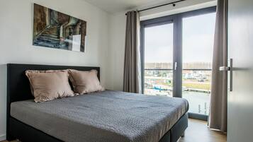 Rumah Klasik, 2 kamar tidur | 8 kamar tidur dan dilengkapi dengan perabotan berbeda-beda