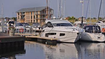 Klassiek appartement, 2 slaapkamers | Uitzicht vanuit accommodatie