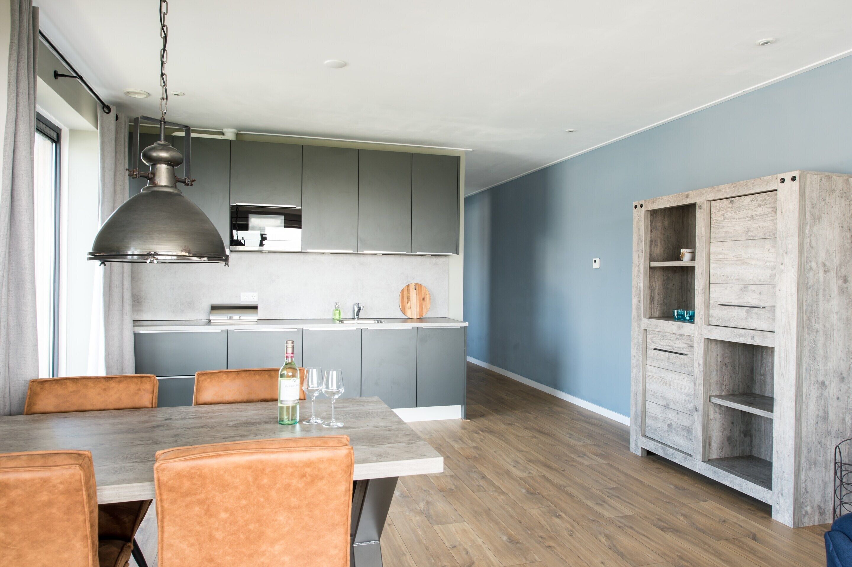 Classic House, 2 Bedrooms | Dining