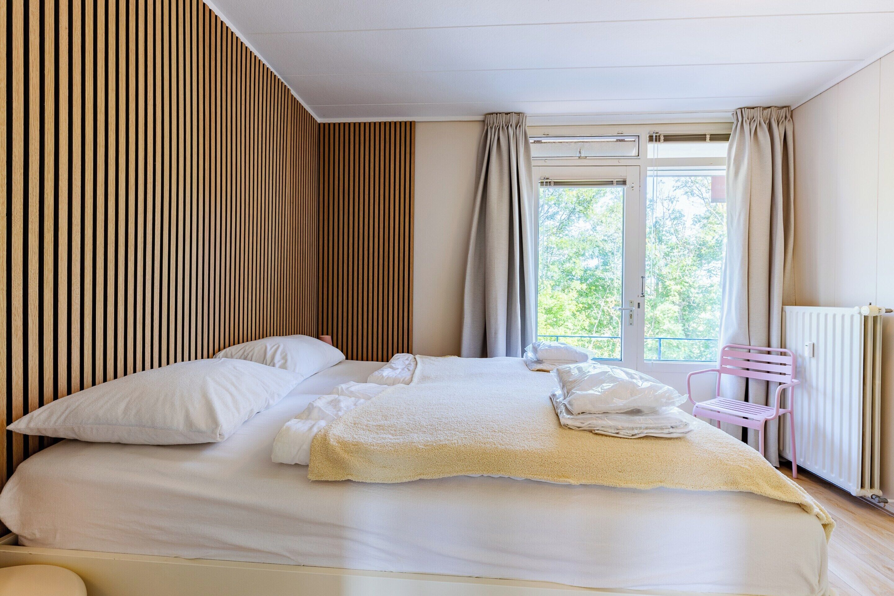 Klassiek appartement, 2 slaapkamers | 4 slaapkamers, individueel gemeubileerd, beddengoed