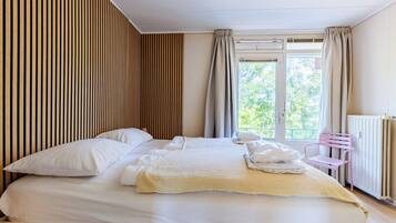 Apartemen Klasik, 2 kamar tidur | 4 kamar tidur dan dilengkapi dengan perabotan berbeda-beda