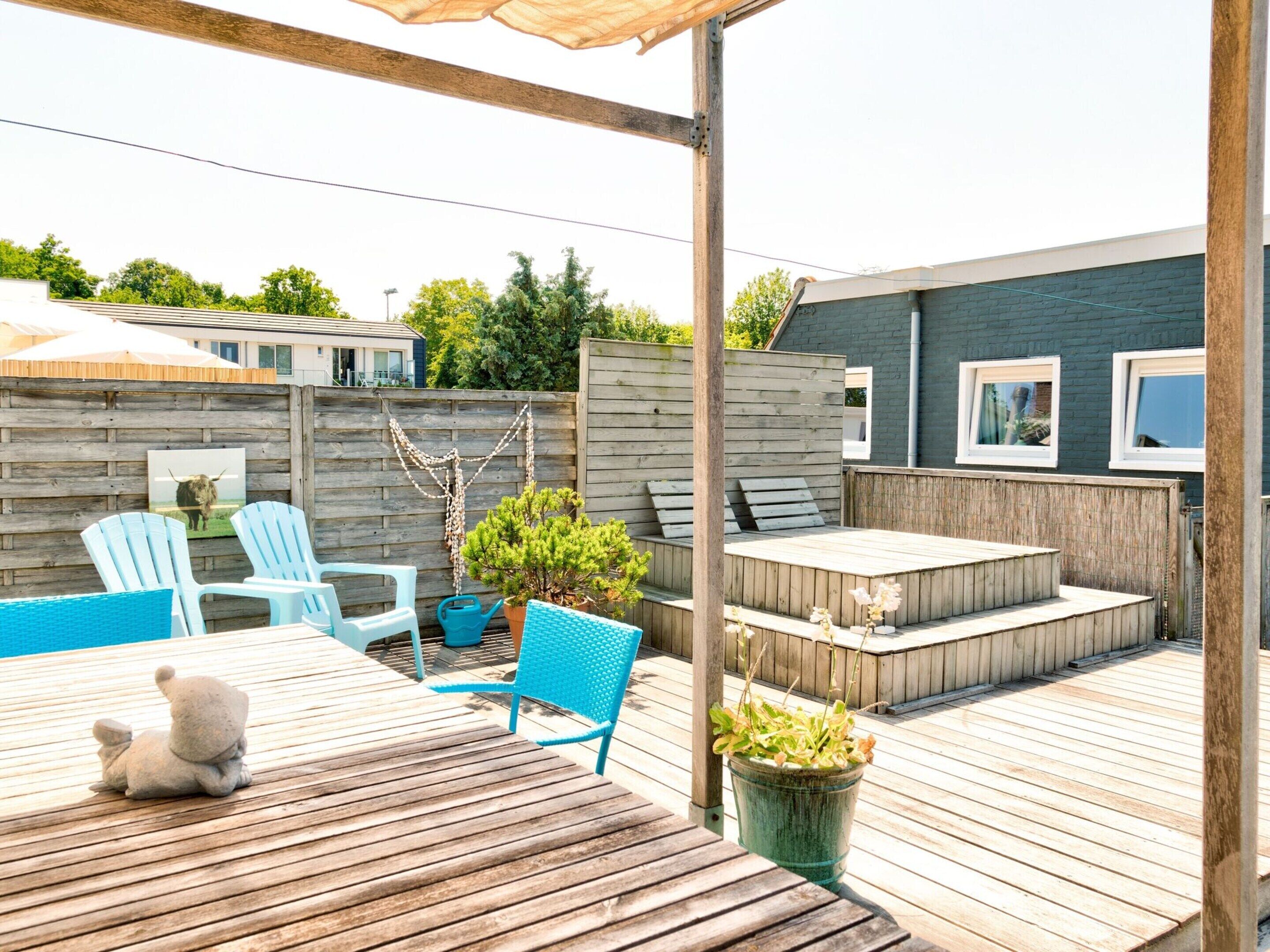 Classic Apartment, 2 Bedrooms | Balcony
