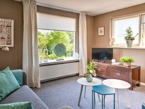 Classic Apartment, 2 Bedrooms | Living room - Stunning Apartment in Schoorl, North Hollandaeu\"you can Bike to the Beach (Schoorl)
