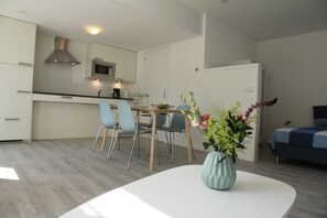Classic Apartment, 1 Bedroom | Living room