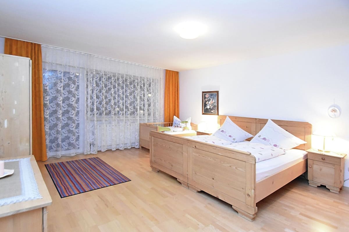 Apartemen Klasik, 2 kamar tidur | 3 kamar tidur dan dilengkapi dengan perabotan berbeda-beda