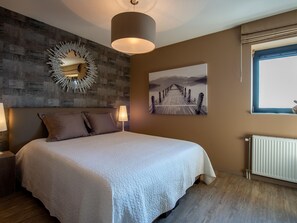 經典公寓, 2 間臥室 | 4 間臥室、布置獨特、床單