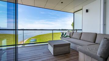 Classic-Apartment, 2 Schlafzimmer | Balkon