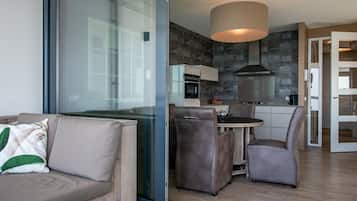 Klassiek appartement, 2 slaapkamers | Balkon